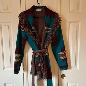 Idyllwind Women's River Run Southwestern Print Belted Cardigan